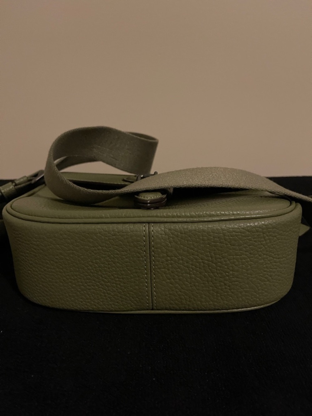 NWOT...Medium Amelia Coach Bag In Olive Green. Pebbled Leather Saddle Crossbody. - Picture 8 of 11